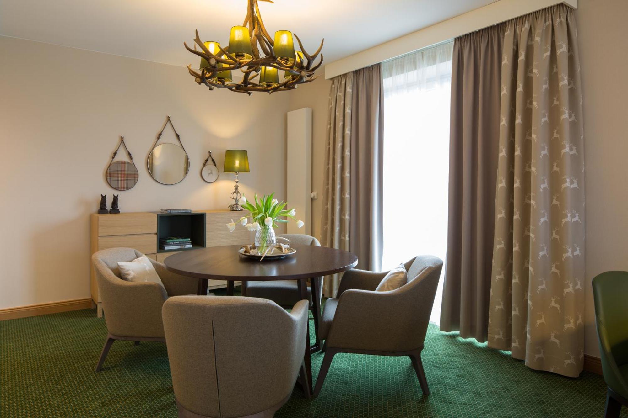 באד צווישנהם Romantik Hotel Jagdhaus Eiden Am See מראה חיצוני תמונה